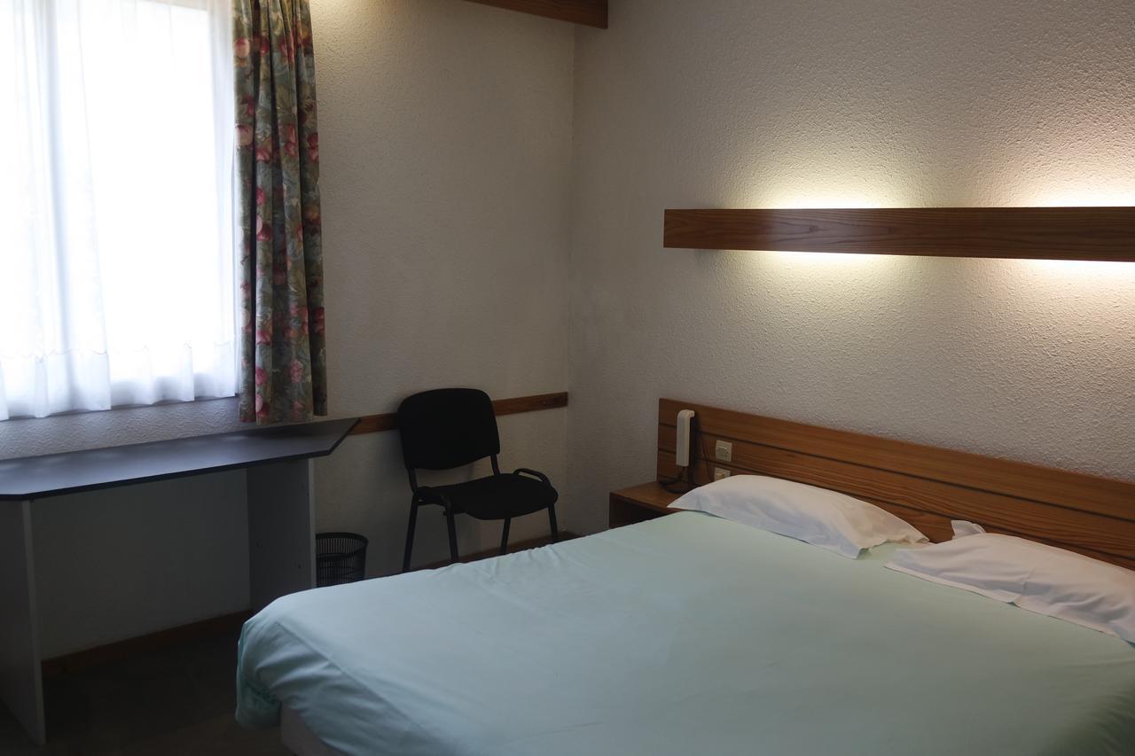 Hotel Le Tulipier Cransac Eksteriør billede